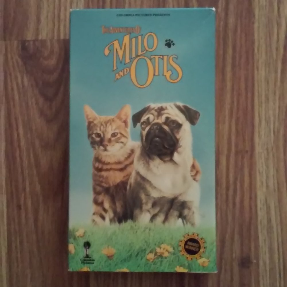 VHS Collectable Movie Milo & Otis Movie 76 Minutes 1989 Award Winner